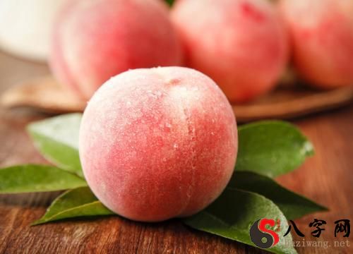 梦见水蜜桃块熟了