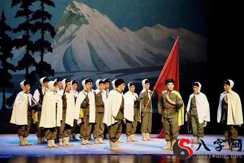 梦见在台上表演